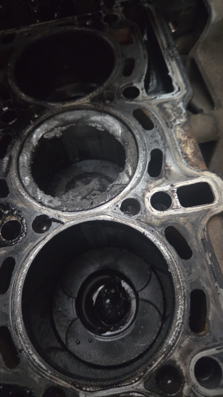 Motor bloğu silindir revizyonu Sakarya oto tamir